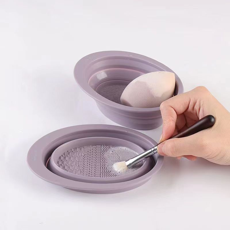 Collapsible Oval Silicone Makeup Brush Cleaning Mat